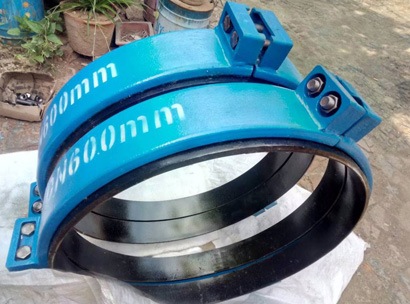 KRJ型(肩式)大間隙卡箍式柔性管接頭